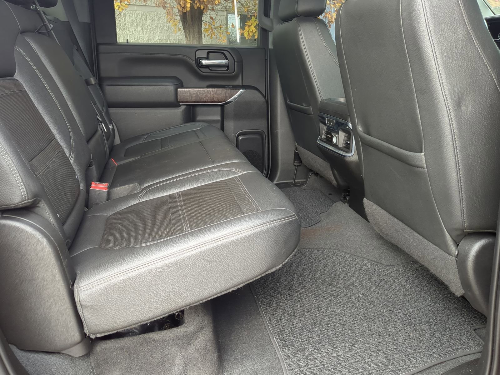 Used 2023 GMC Sierra 3500 Denali image 26