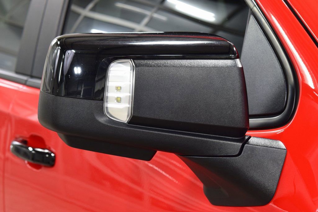 Used 2024 Chevrolet Silverado 1500 ZR2 w/ Technology Package image 21