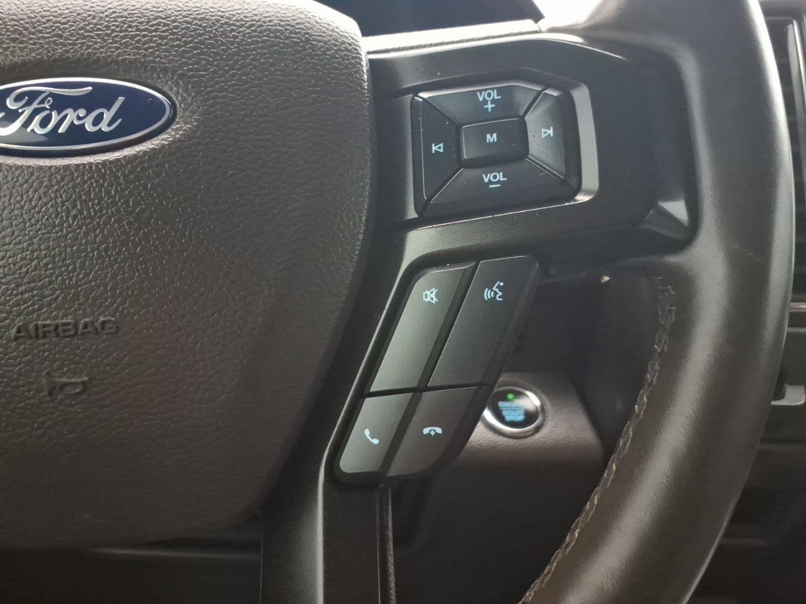 Used 2020 Ford Expedition Limited image 24