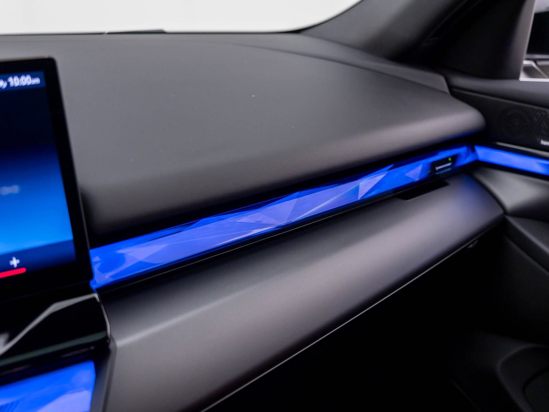 Certified 2024 BMW i5 eDrive40i w/ Premium Package RWD image 33