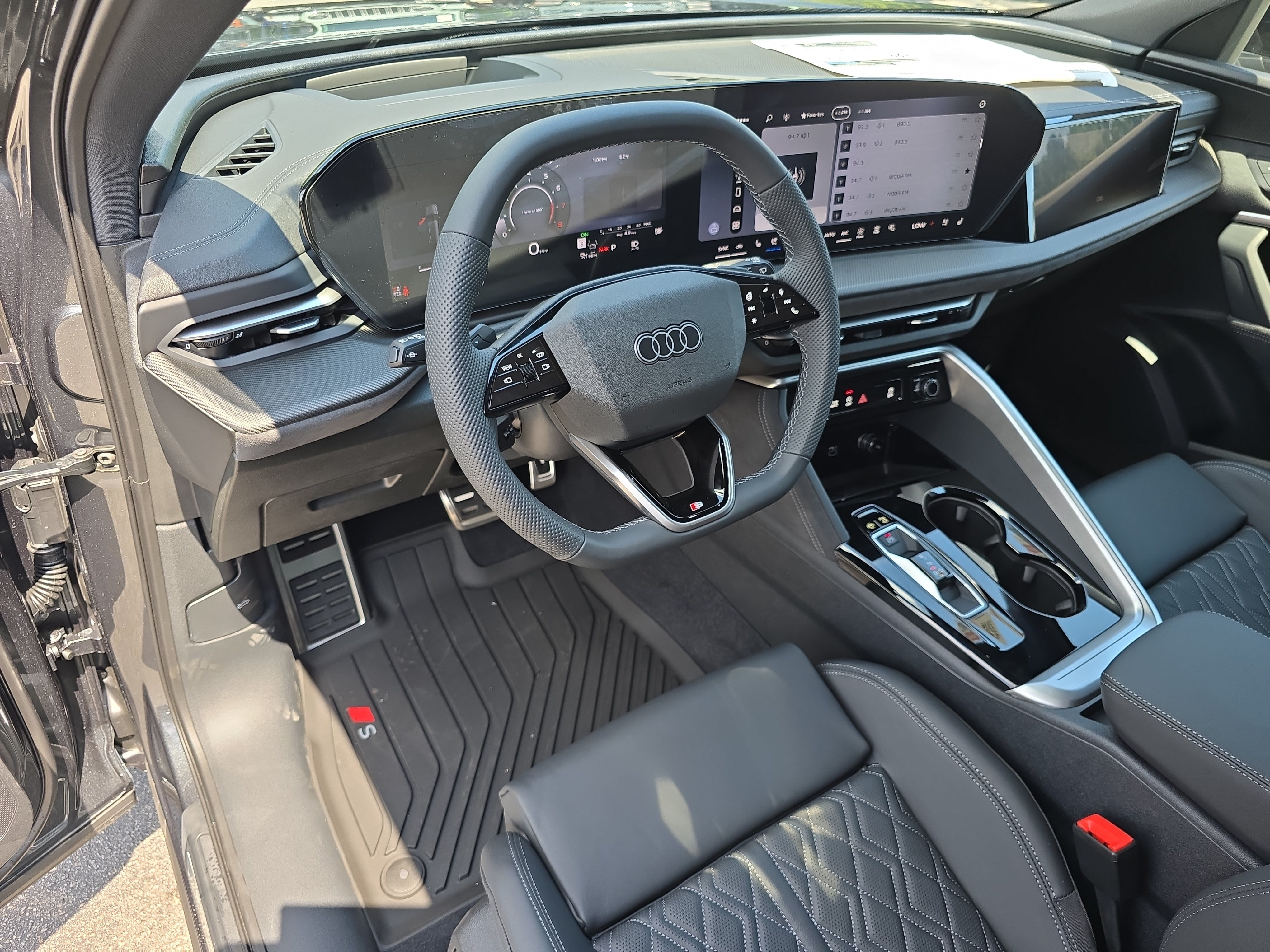 New 2026 Audi SQ5 Prestige AWD/4WD image 16
