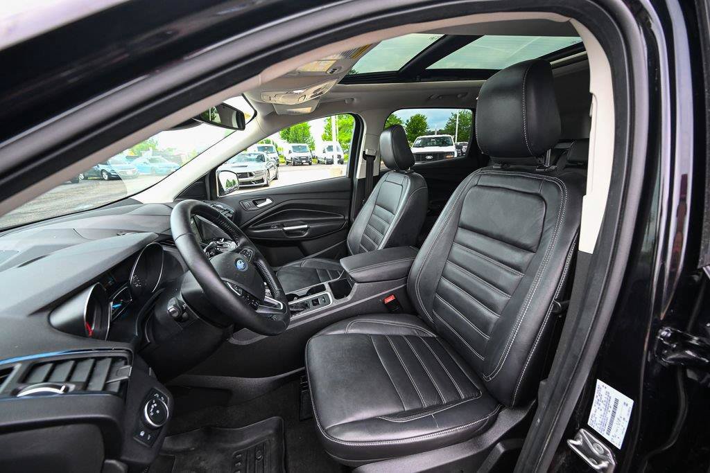 Used 2019 Ford Escape Titanium AWD/4WD image 19