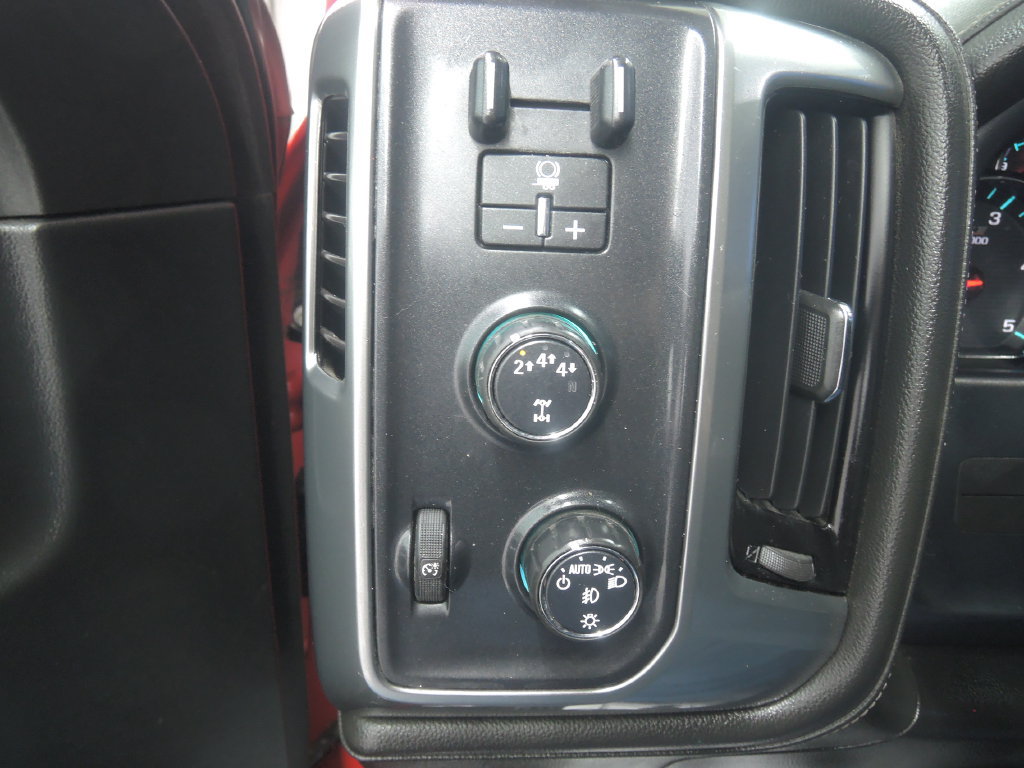 Used 2017 Chevrolet Silverado 2500 LTZ w/ Duramax Plus Package AWD/4WD image 27