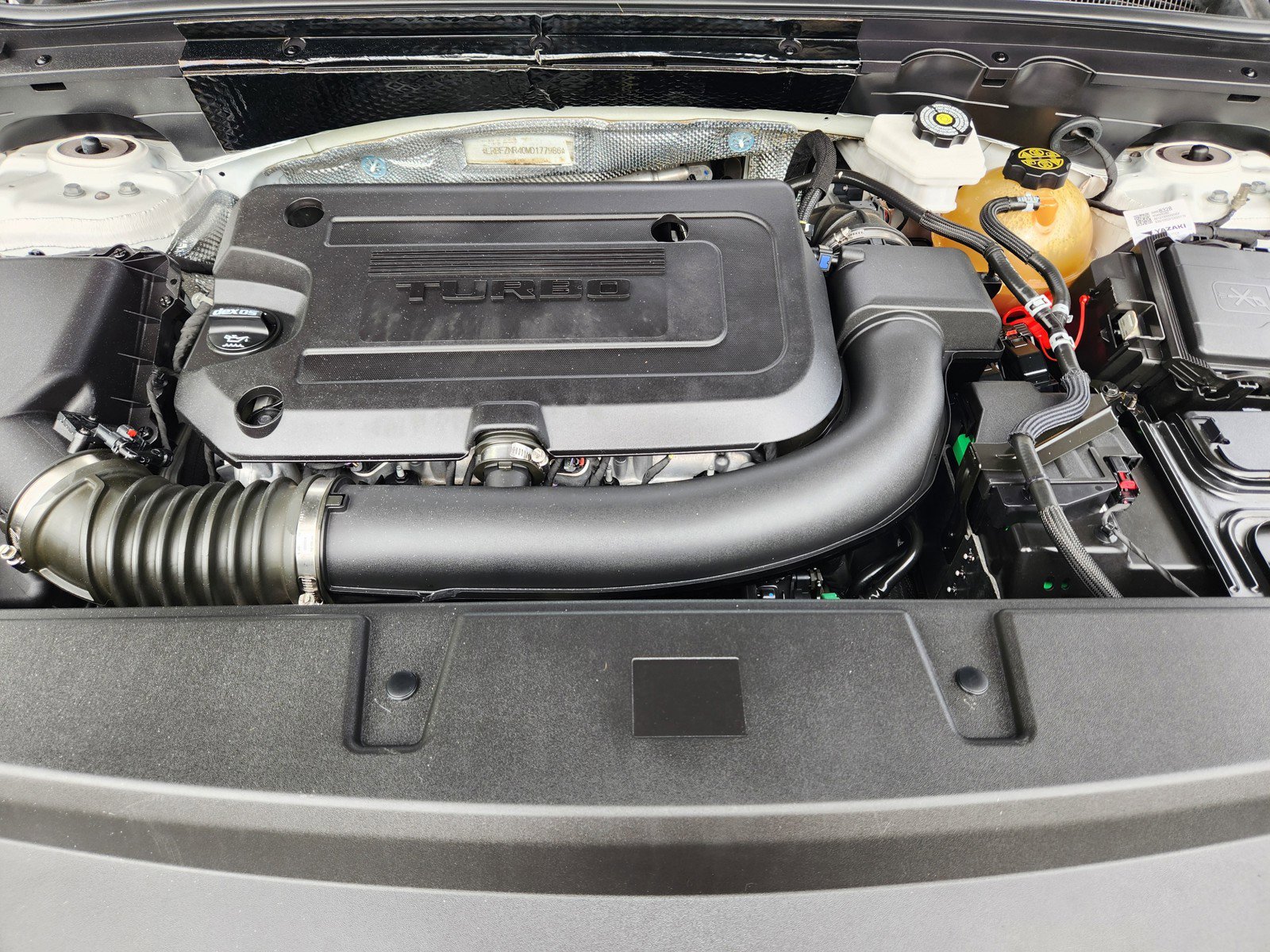 Used 2021 Buick Envision Essence w/ Technology Package I FWD image 25