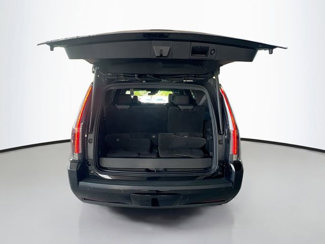 Used 2018 Cadillac Escalade Platinum image 29