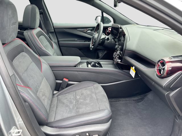 New 2024 Chevrolet Blazer EV RS RWD image 34