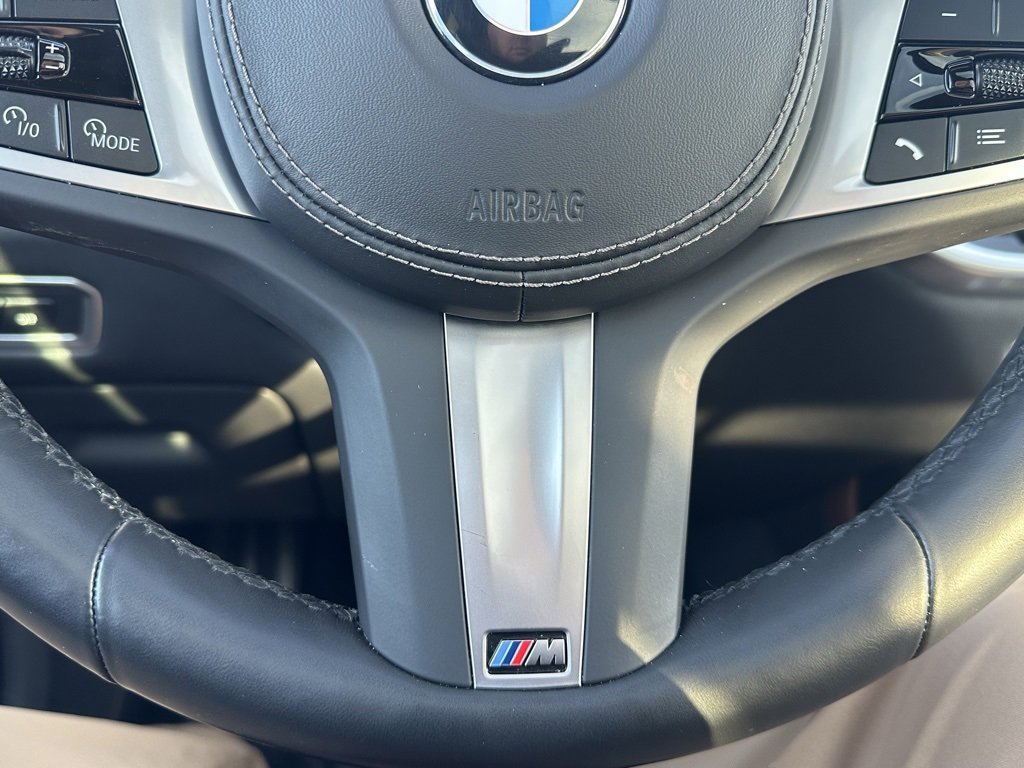 Used 2024 BMW X7 xDrive40i w/ Executive Package image 29