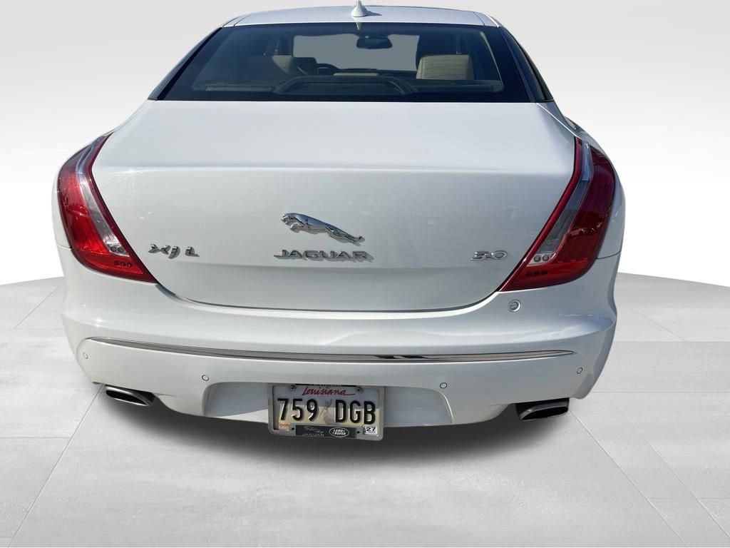 Used 2015 Jaguar XJ L Portfolio RWD image 6
