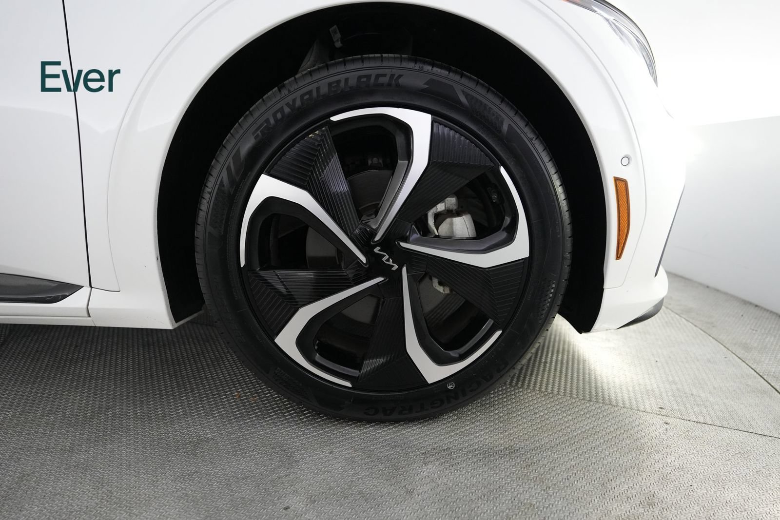 Used 2023 Kia EV6 GT-Line AWD/4WD image 20