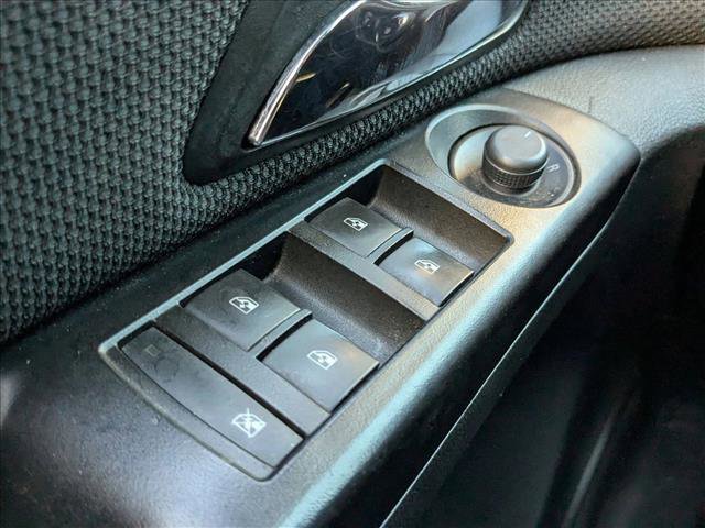 Used 2014 Chevrolet Cruze Eco image 13