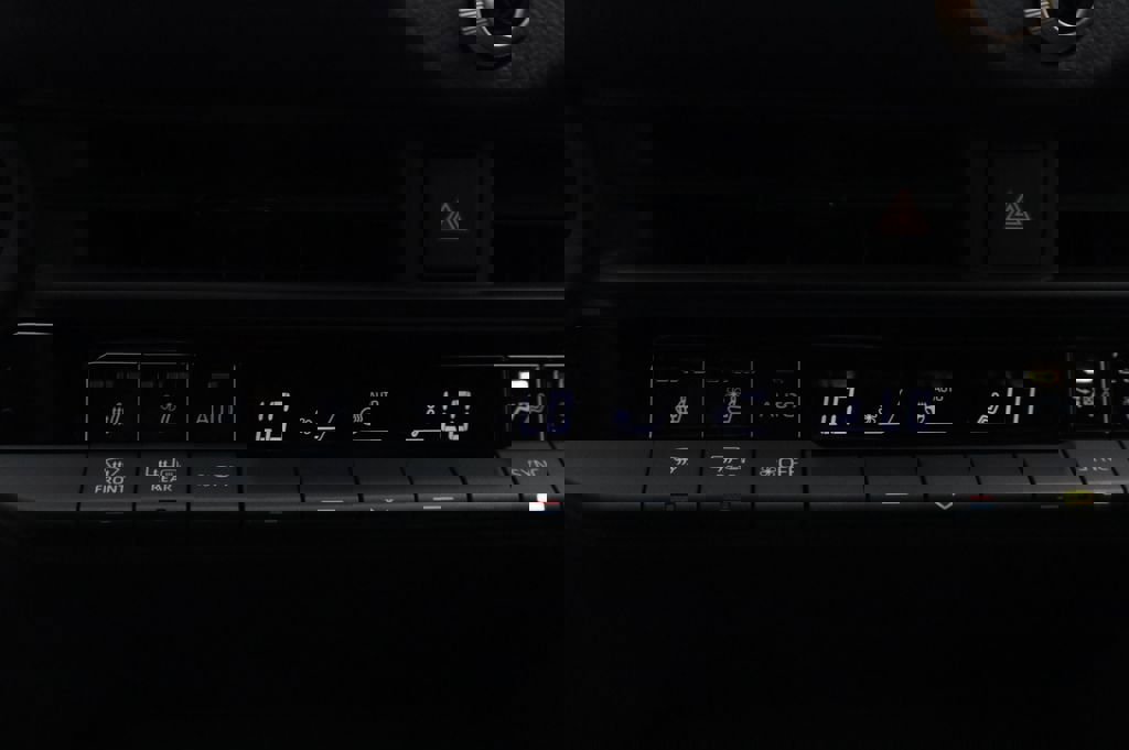 New 2026 Toyota Crown XLE image 7