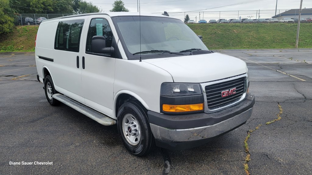 Used 2021 GMC Savana 2500 w/ Driver Convenience Package RWD image 16