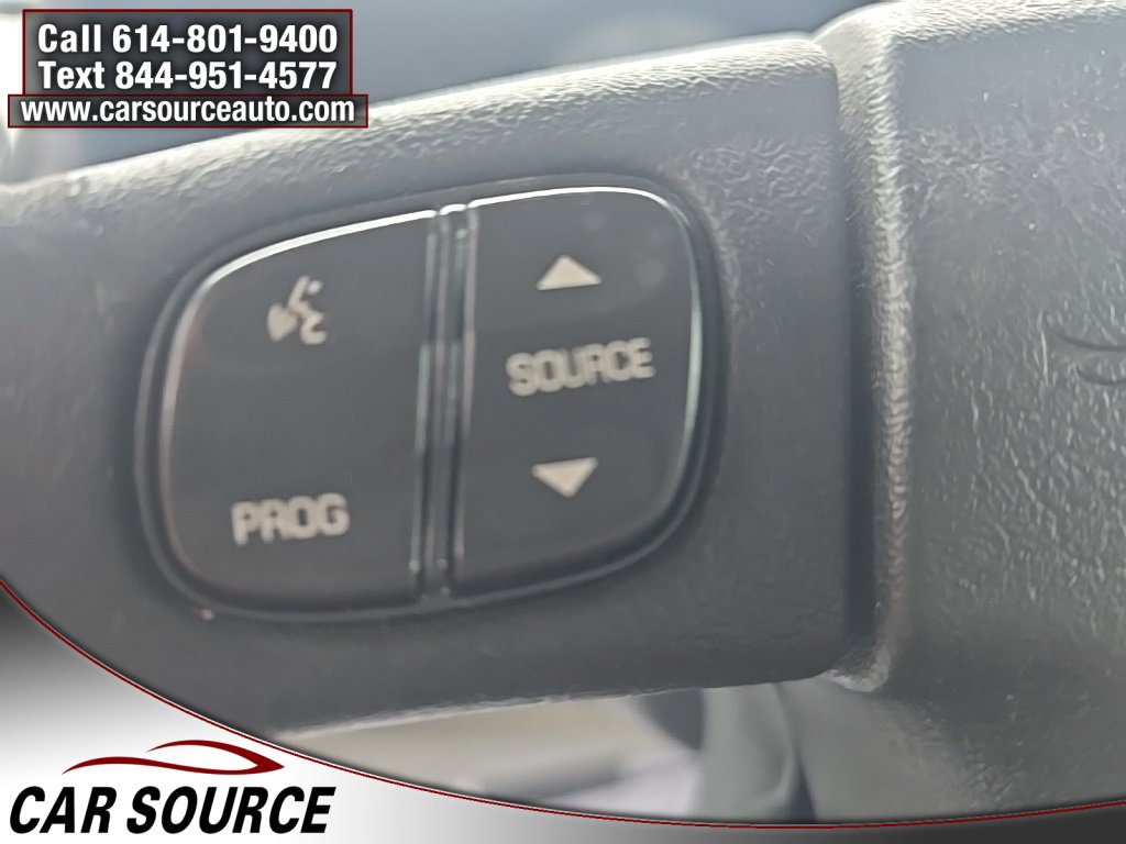 Used 2004 HUMMER H2 w/ Preferred Equipment Group image 13