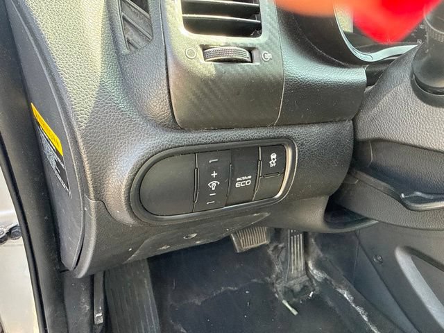 Used 2015 Kia Forte EX FWD image 17
