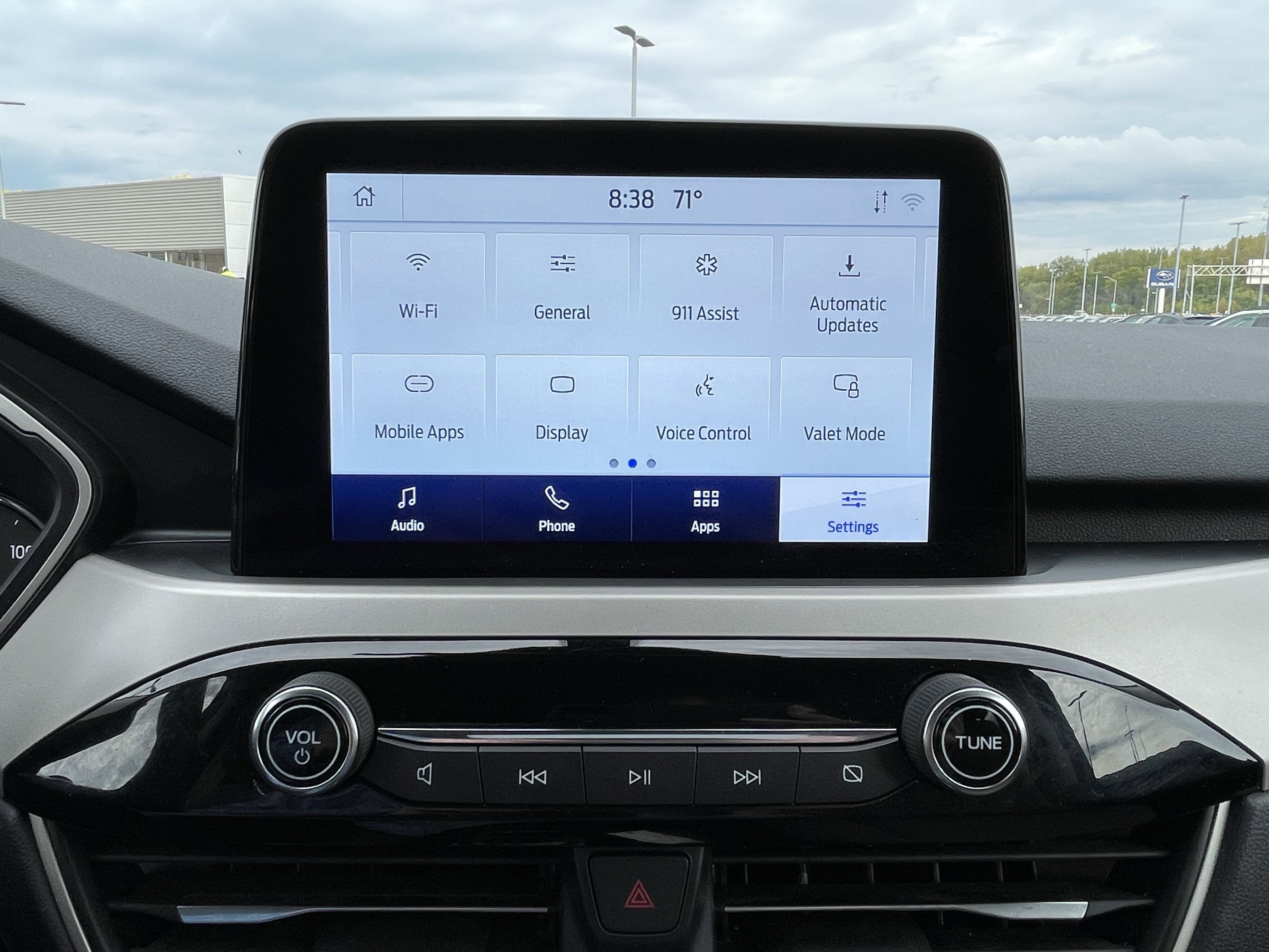 Used 2022 Ford Escape SE w/ Cold Weather Package image 29