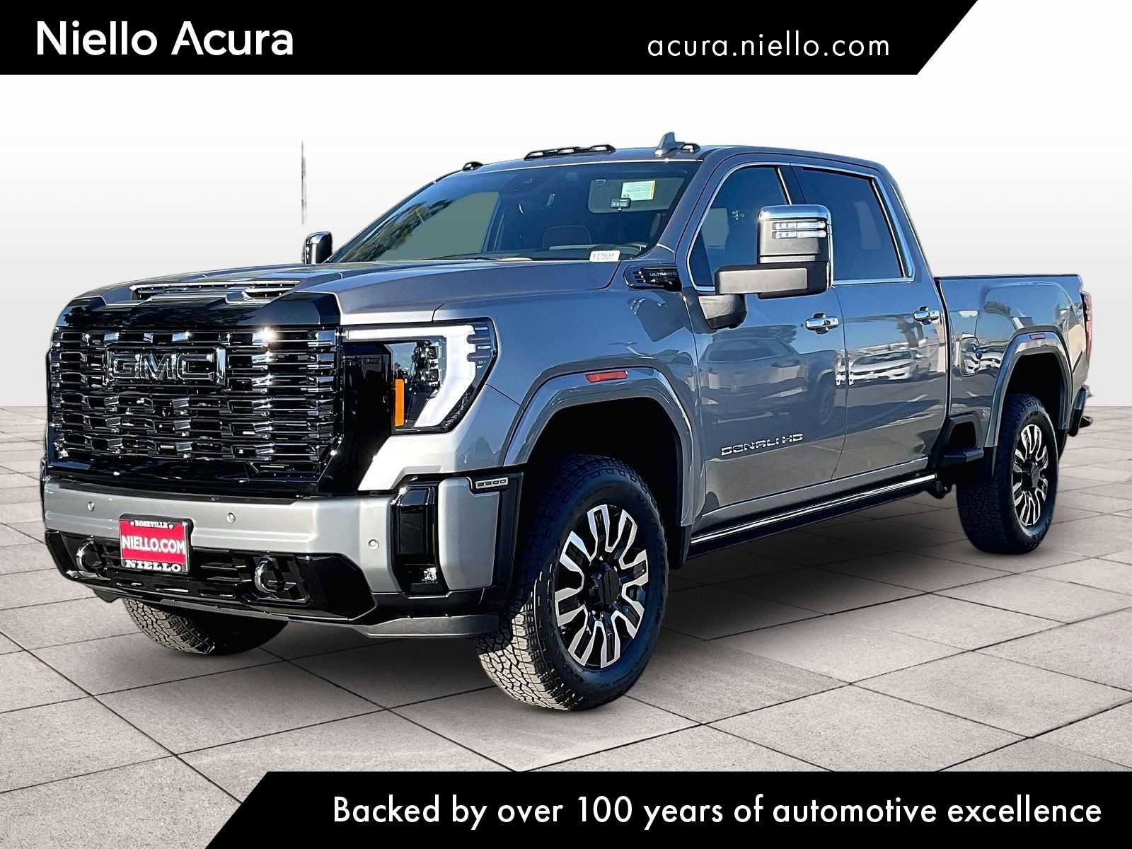 Used 2025 GMC Sierra 2500 Denali Ultimate w/ Max Trailering Package image 1