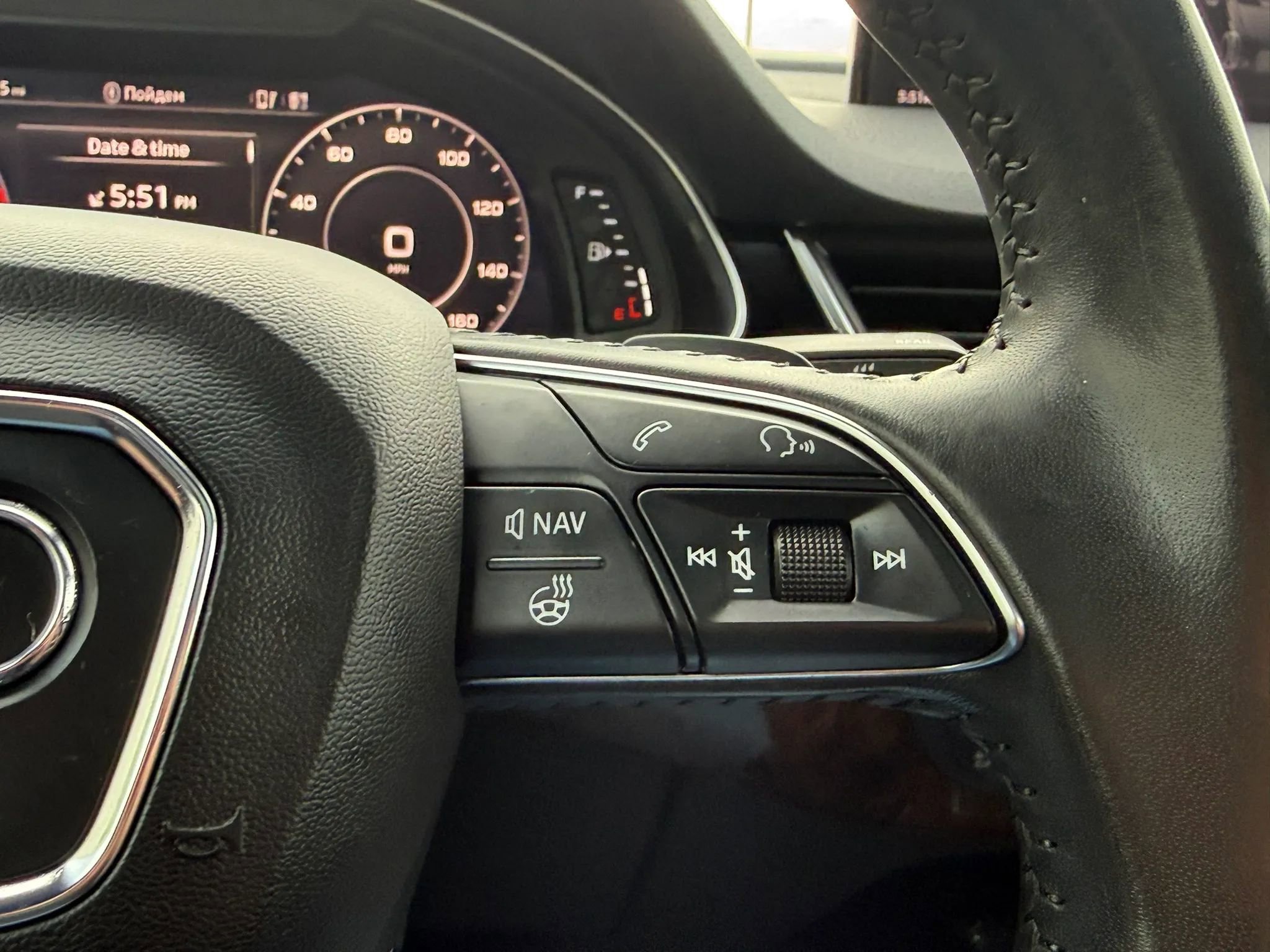 Used 2018 Audi Q7 3.0T Premium Plus image 30