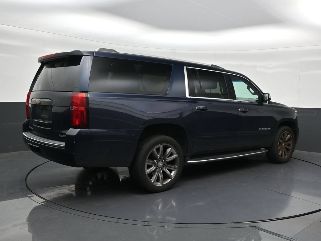 Used 2019 Chevrolet Suburban Premier RWD image 5