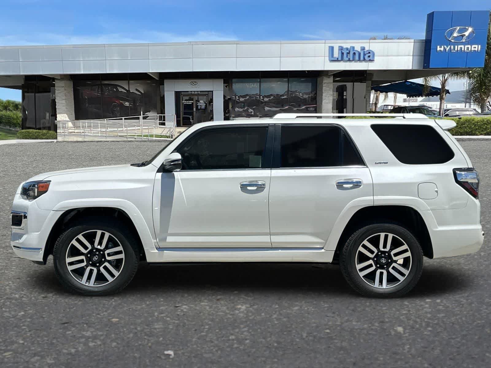 Used 2023 Toyota 4Runner Limited AWD/4WD image 6