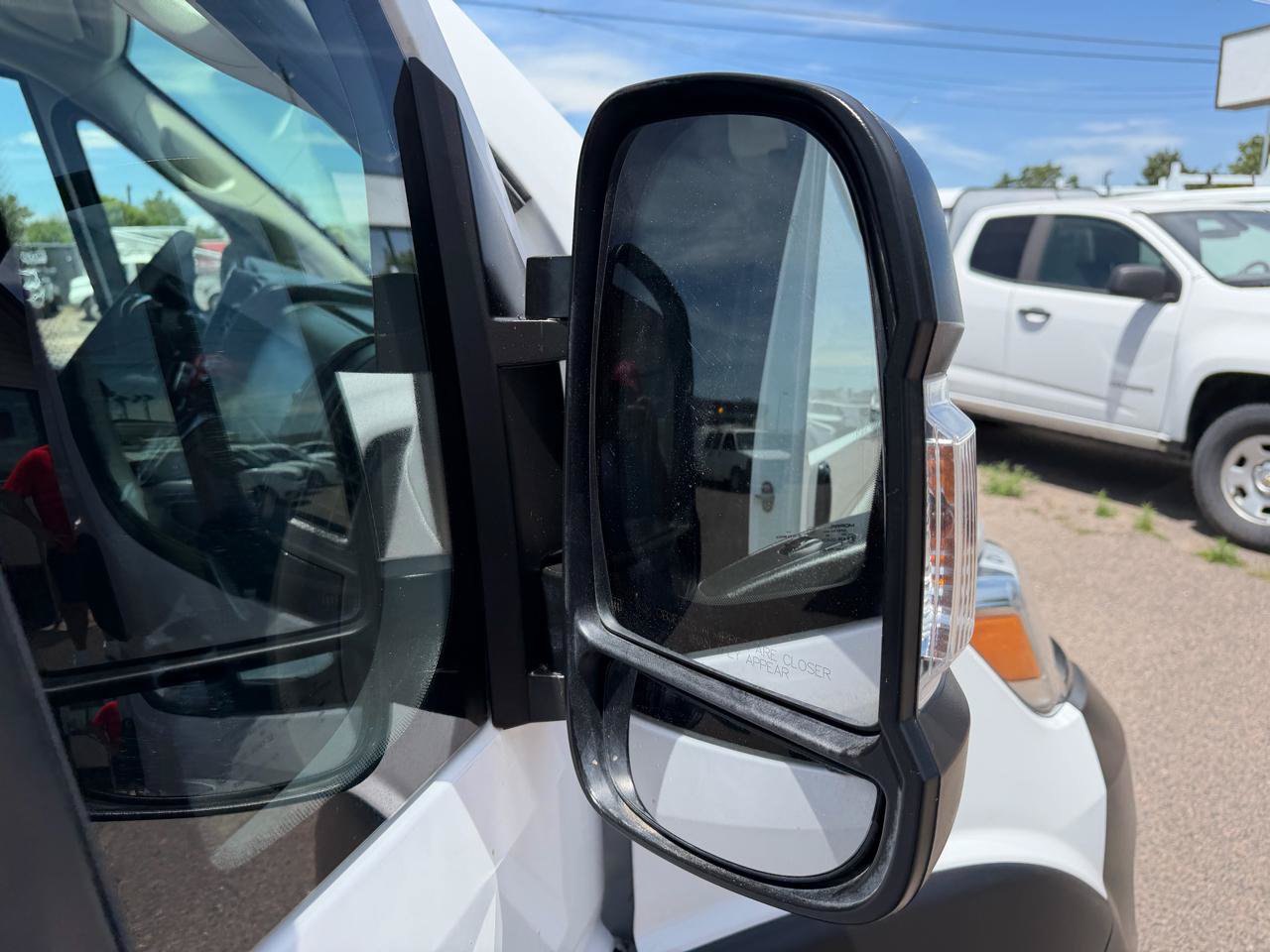 Used 2024 RAM ProMaster 2500 w/ Convenience Group FWD image 32