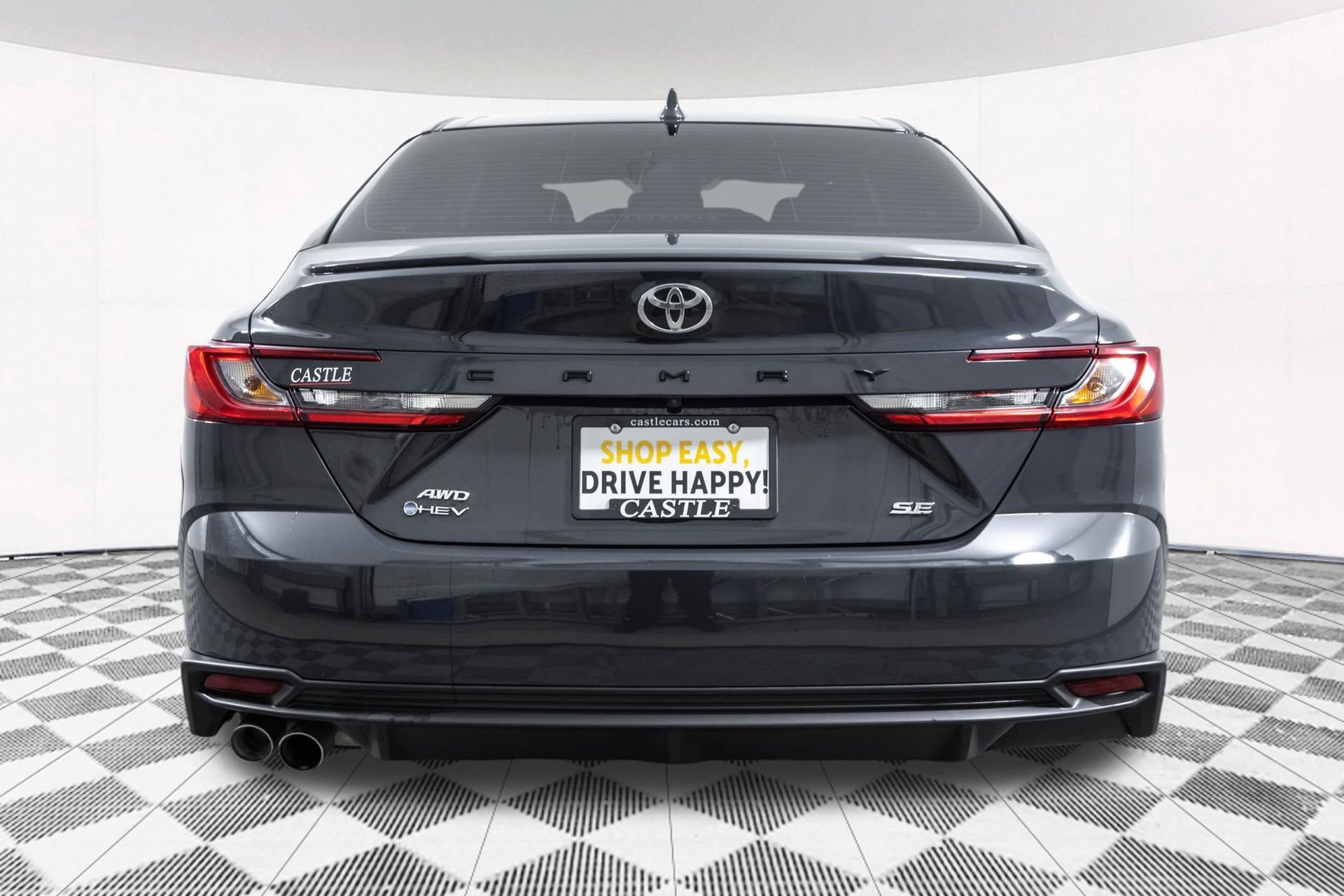 Used 2025 Toyota Camry SE AWD/4WD image 17