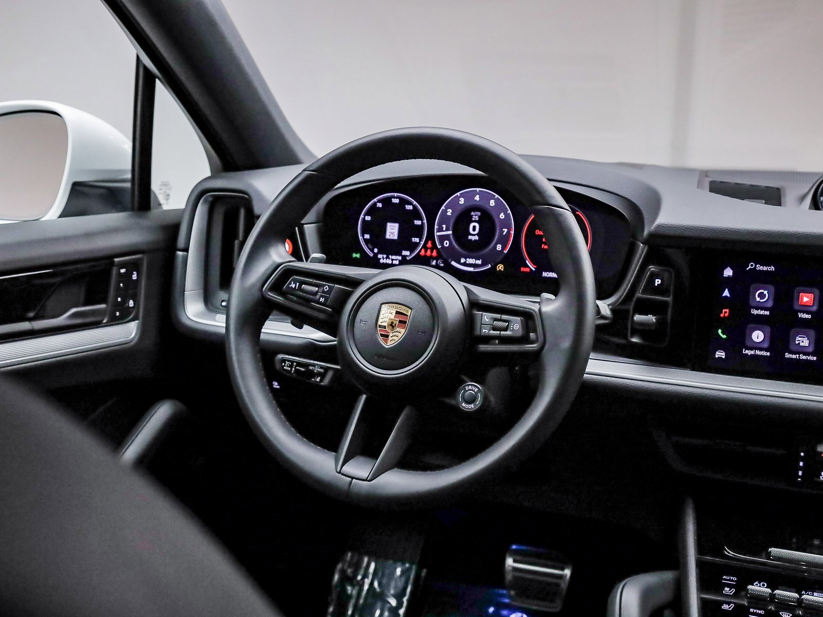 Certified 2025 Porsche Cayenne S image 20