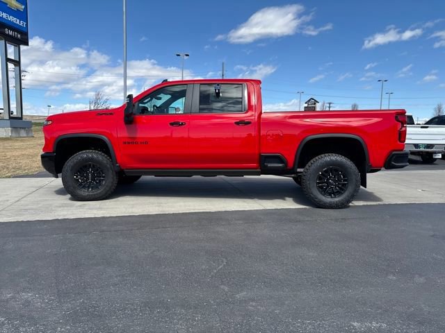 New 2026 Chevrolet Silverado 2500 ZR2 w/ LPO, Dark Essentials Package AWD/4WD image 6