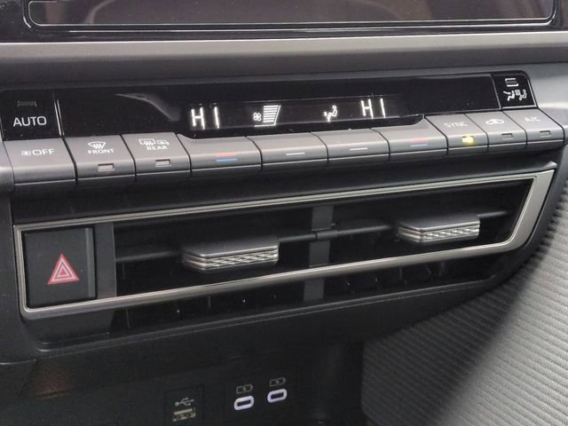 Certified 2026 Toyota Camry SE w/ Convenience Package image 20