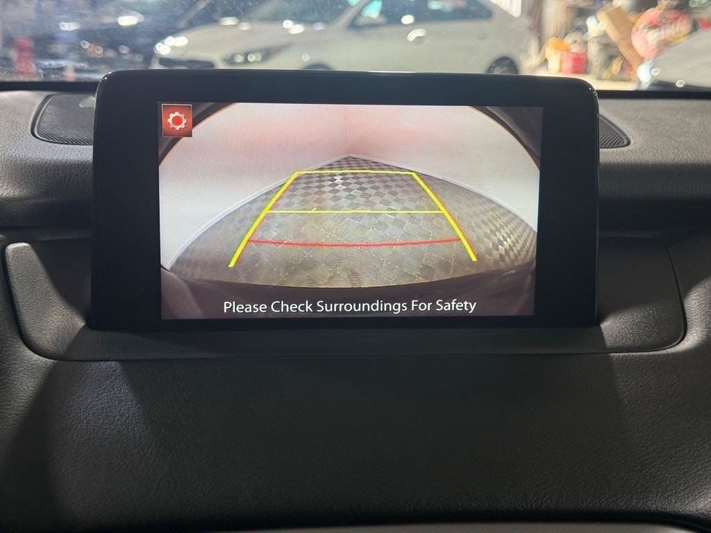 Used 2018 MAZDA CX-9 Touring FWD image 22
