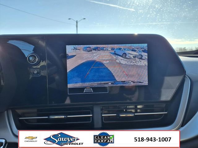 Used 2025 Chevrolet Trax RS image 23