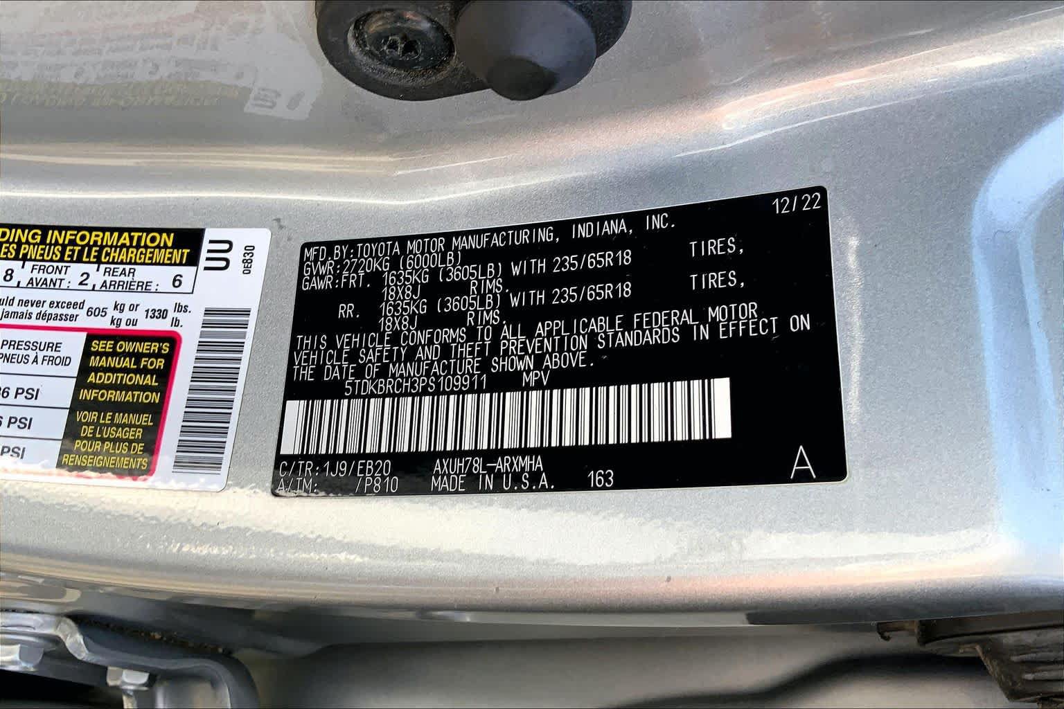 Used 2023 Toyota Highlander XLE AWD/4WD image 37