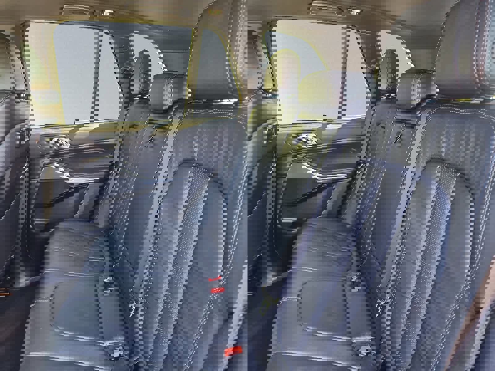 Used 2019 BMW X5 xDrive40i w/ Premium Package 2 image 13