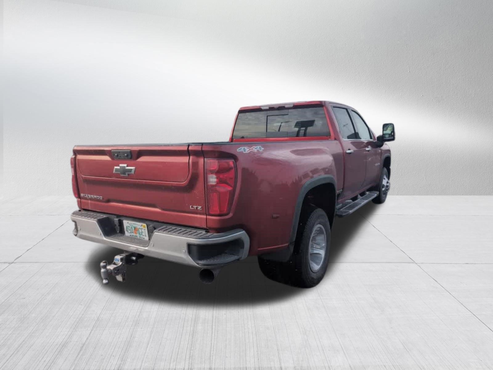 Used 2025 Chevrolet Silverado 3500 LTZ w/ LTZ Plus Package image 4