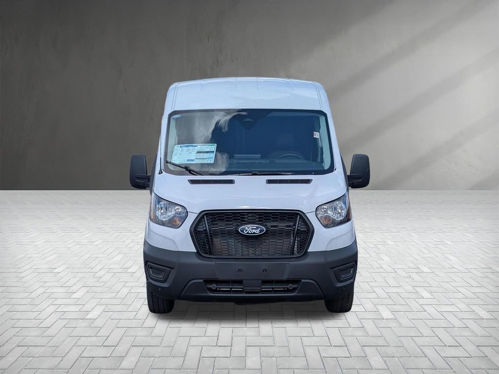 New 2026 Ford Transit 250 148 Medium Roof w/ Load Area Protection Package RWD image 4