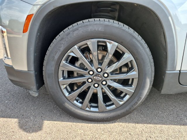 Used 2023 Chevrolet Traverse RS w/ LPO, Floor Liner Package AWD/4WD image 36