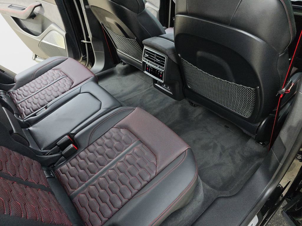 Certified 2025 Audi RS Q8 performance image 13