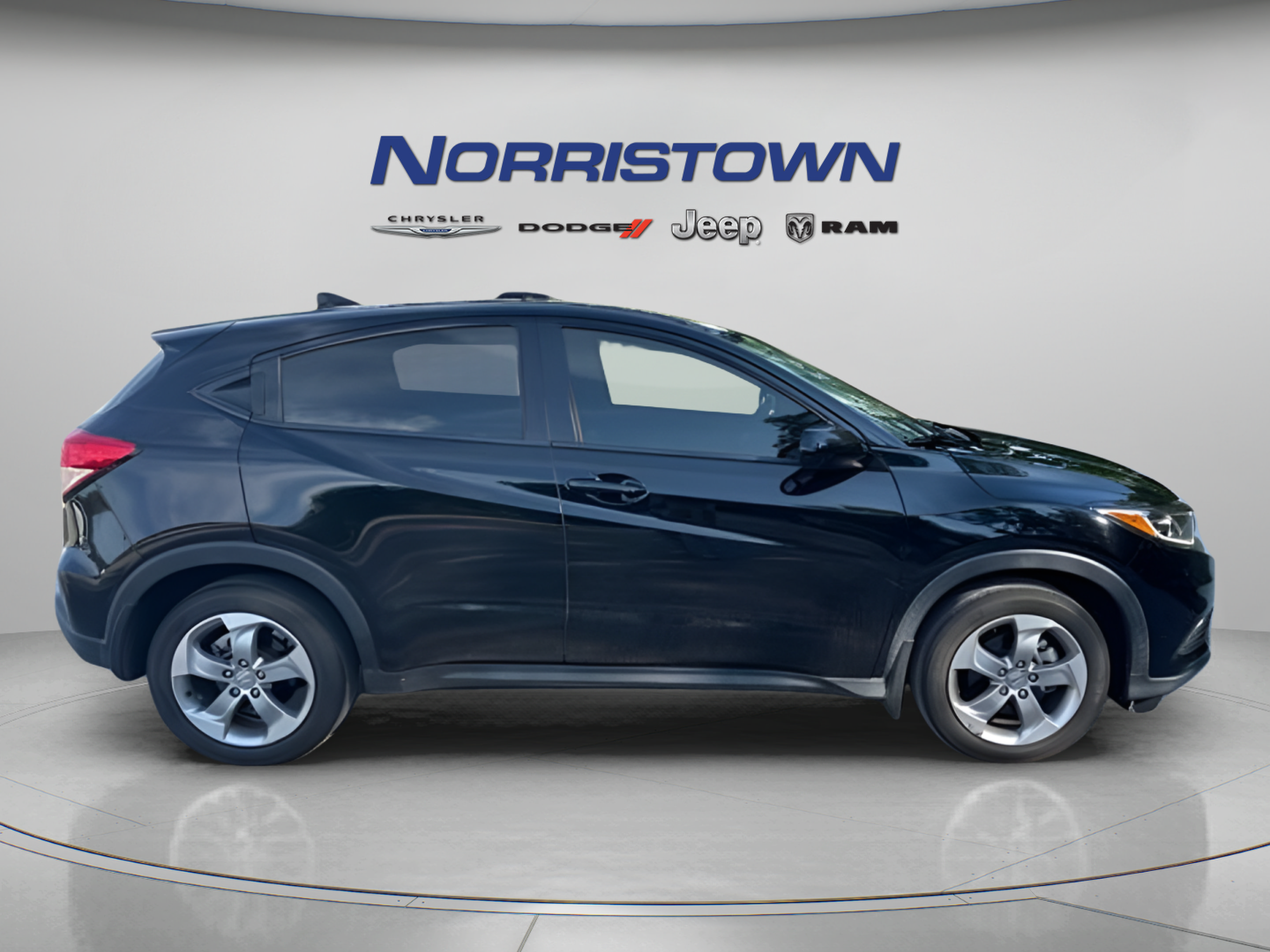 Used 2022 Honda HR-V LX image 8