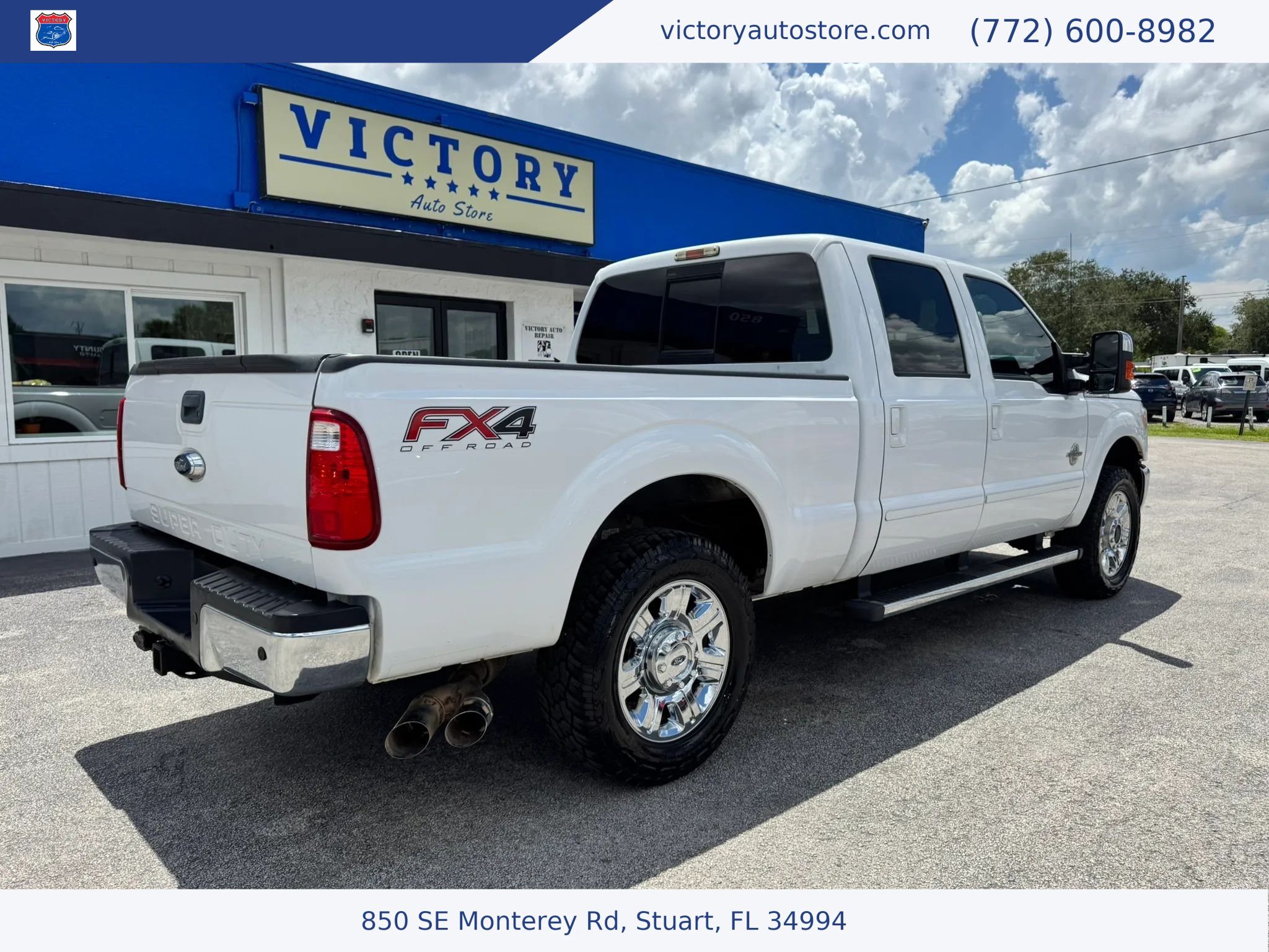 Used 2016 Ford F250 Lariat w/ Lariat Ultimate Package AWD/4WD image 9