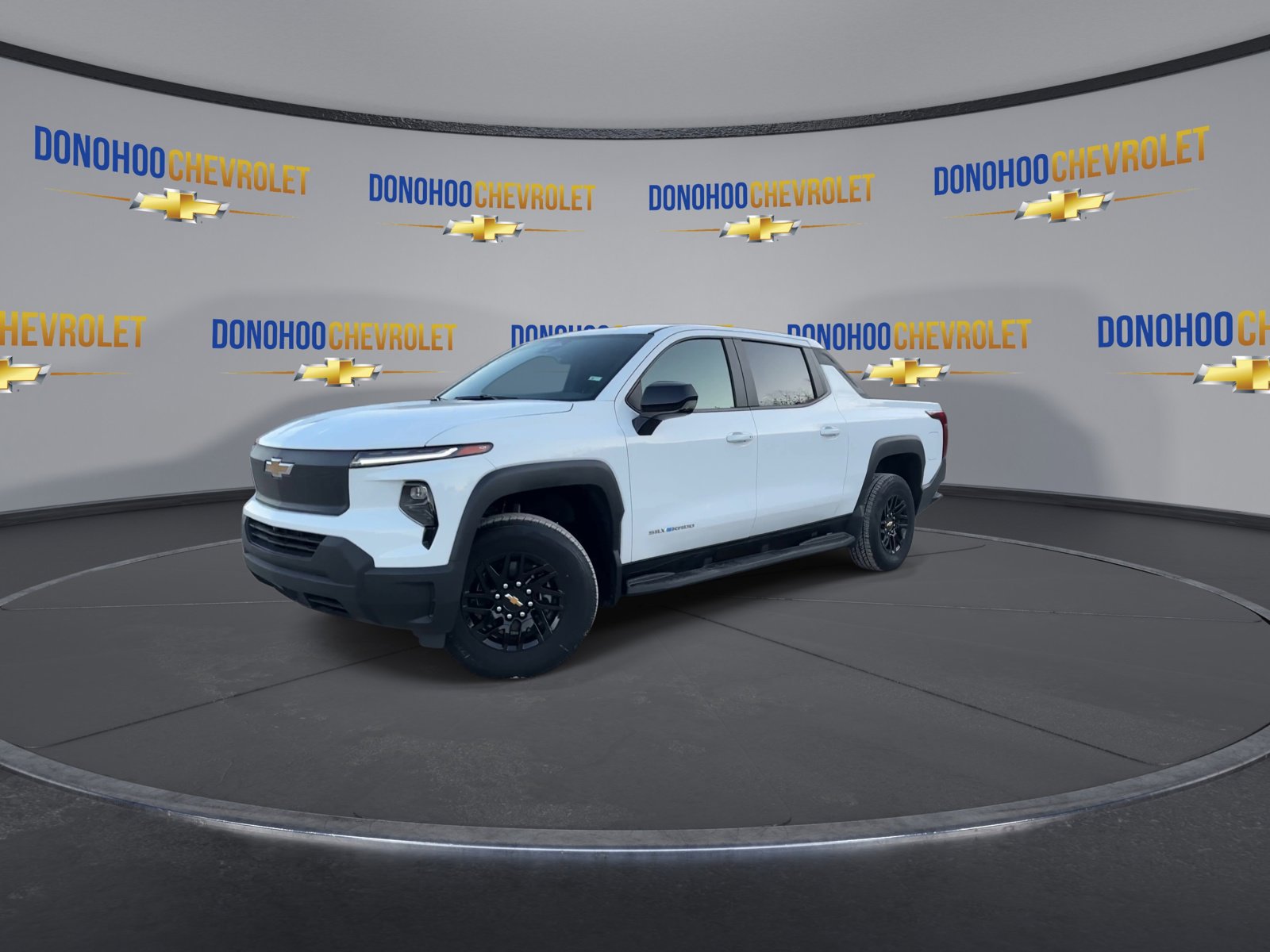 Used 2024 Chevrolet Silverado EV W/T image 7