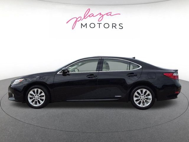 Used 2014 Lexus ES 300h w/ Luxury Package w/Bamboo Trim FWD image 8