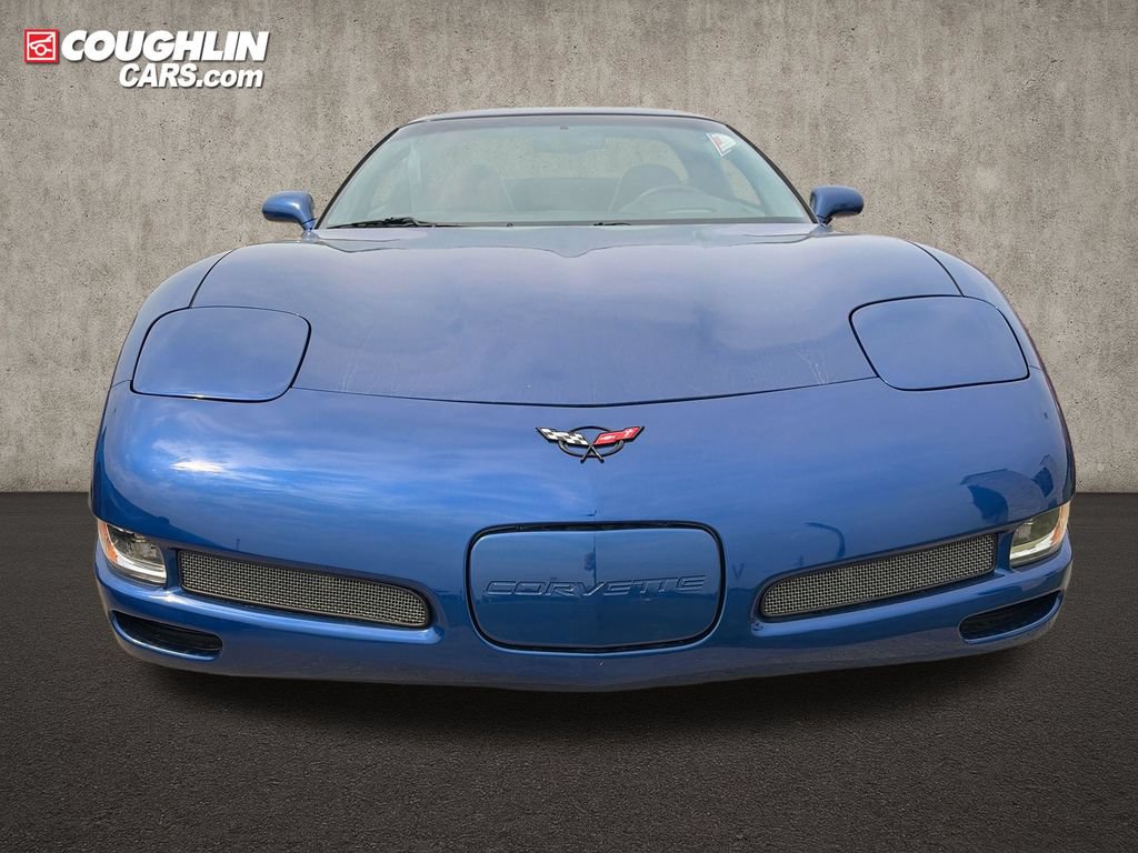 Used 2002 Chevrolet Corvette Z06 RWD video 2