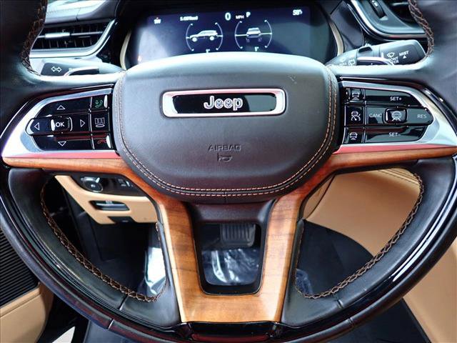 Used 2023 Jeep Grand Cherokee L Summit image 22