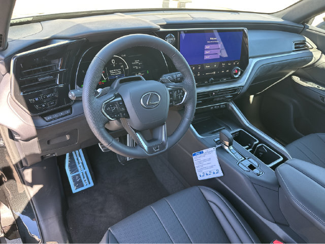 New 2026 Lexus TX 500h AWD w/ Technology Package image 15