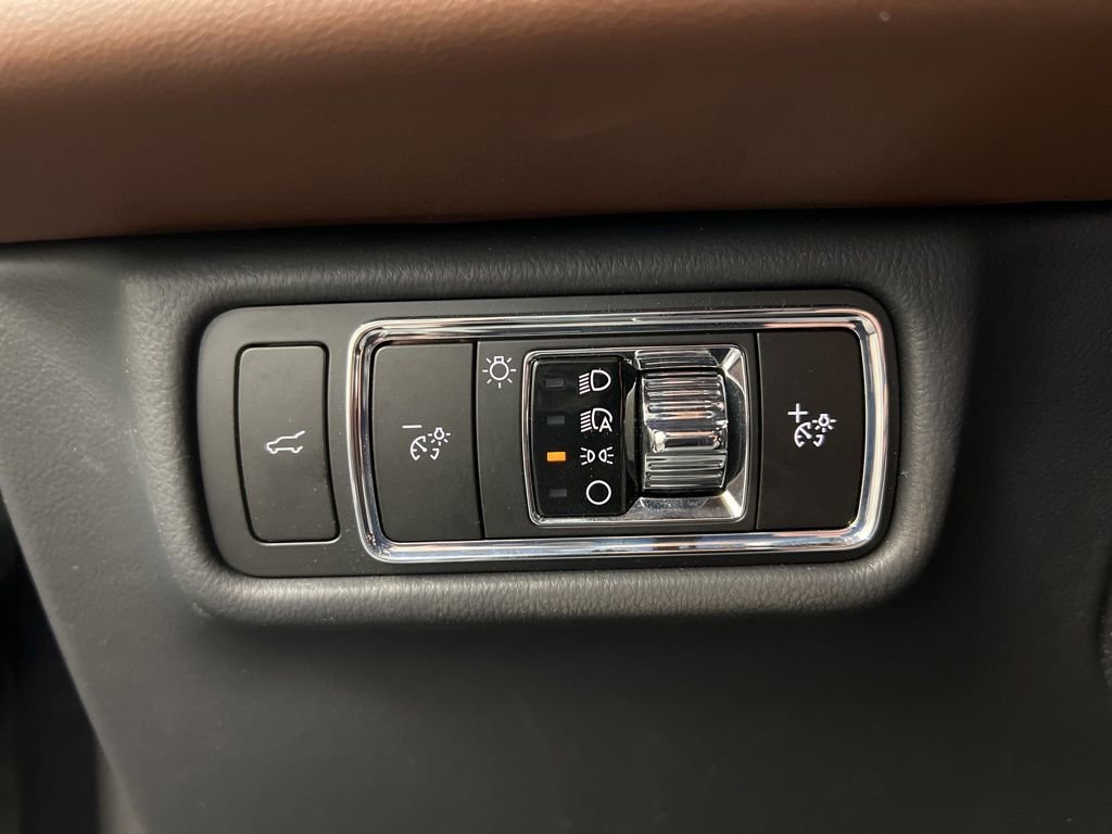 Used 2026 Lincoln Aviator Reserve image 22