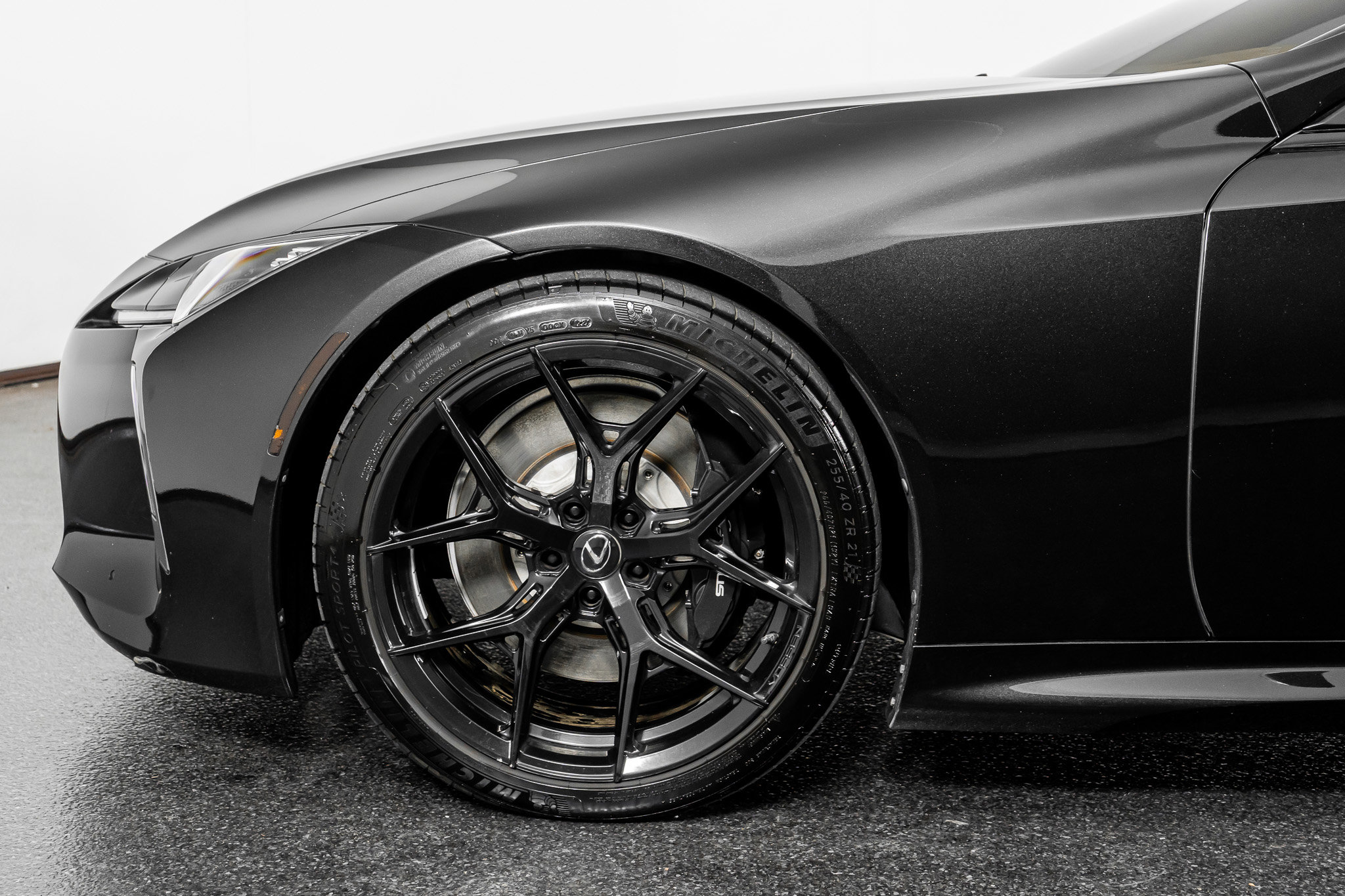 Used 2018 Lexus LC 500 Coupe image 19