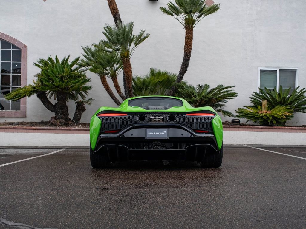 New 2026 McLaren Artura image 5