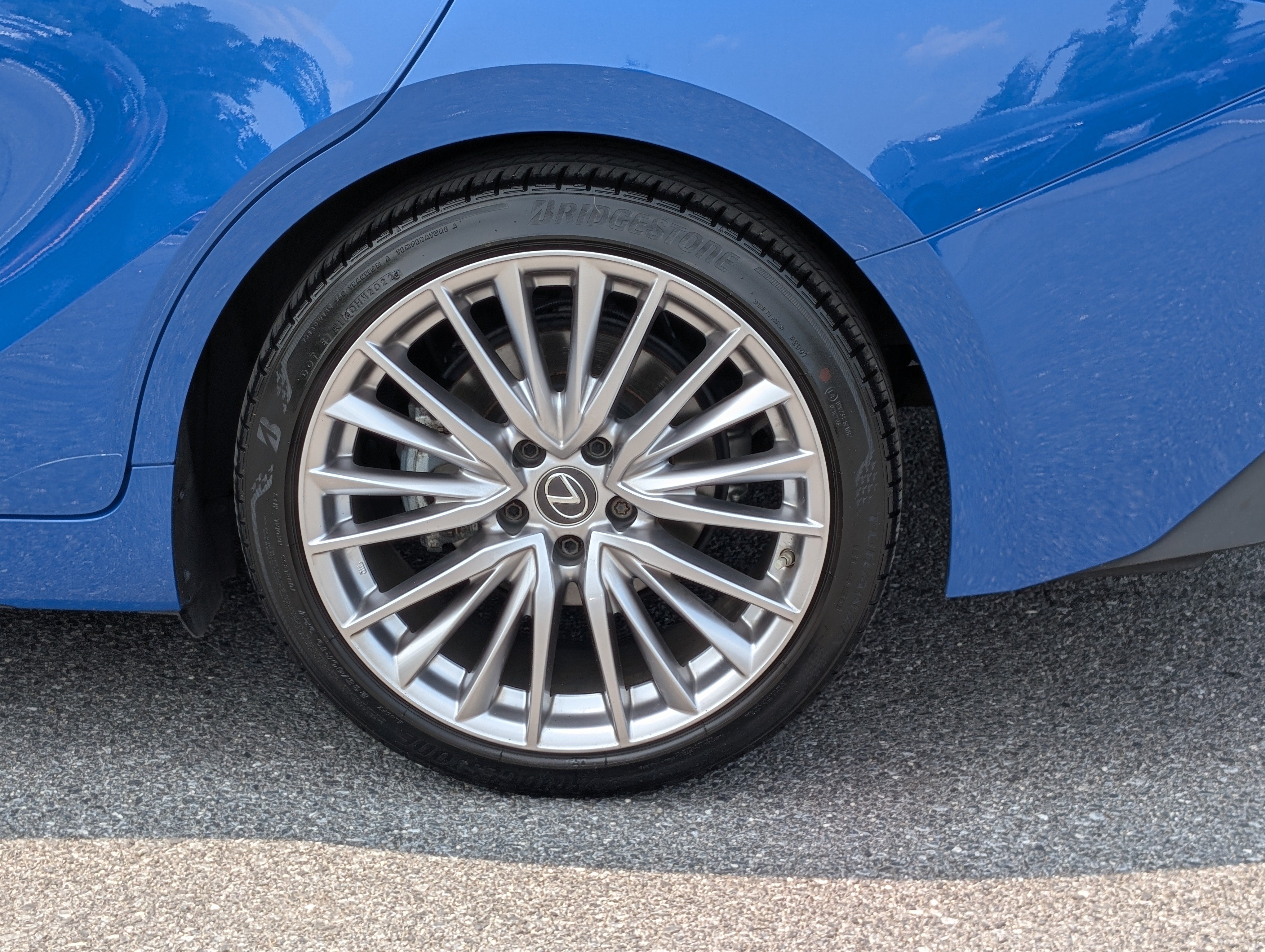 Used 2022 Lexus IS 300 AWD w/ Premium Package image 10