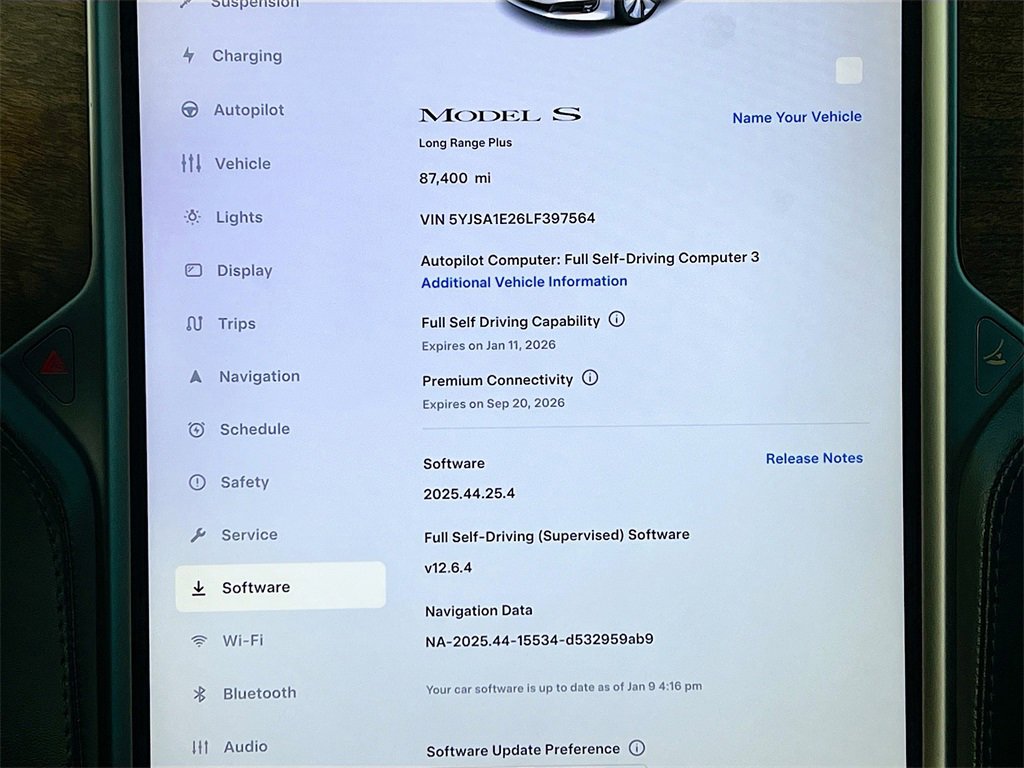 Used 2020 Tesla Model S Long Range Plus image 11