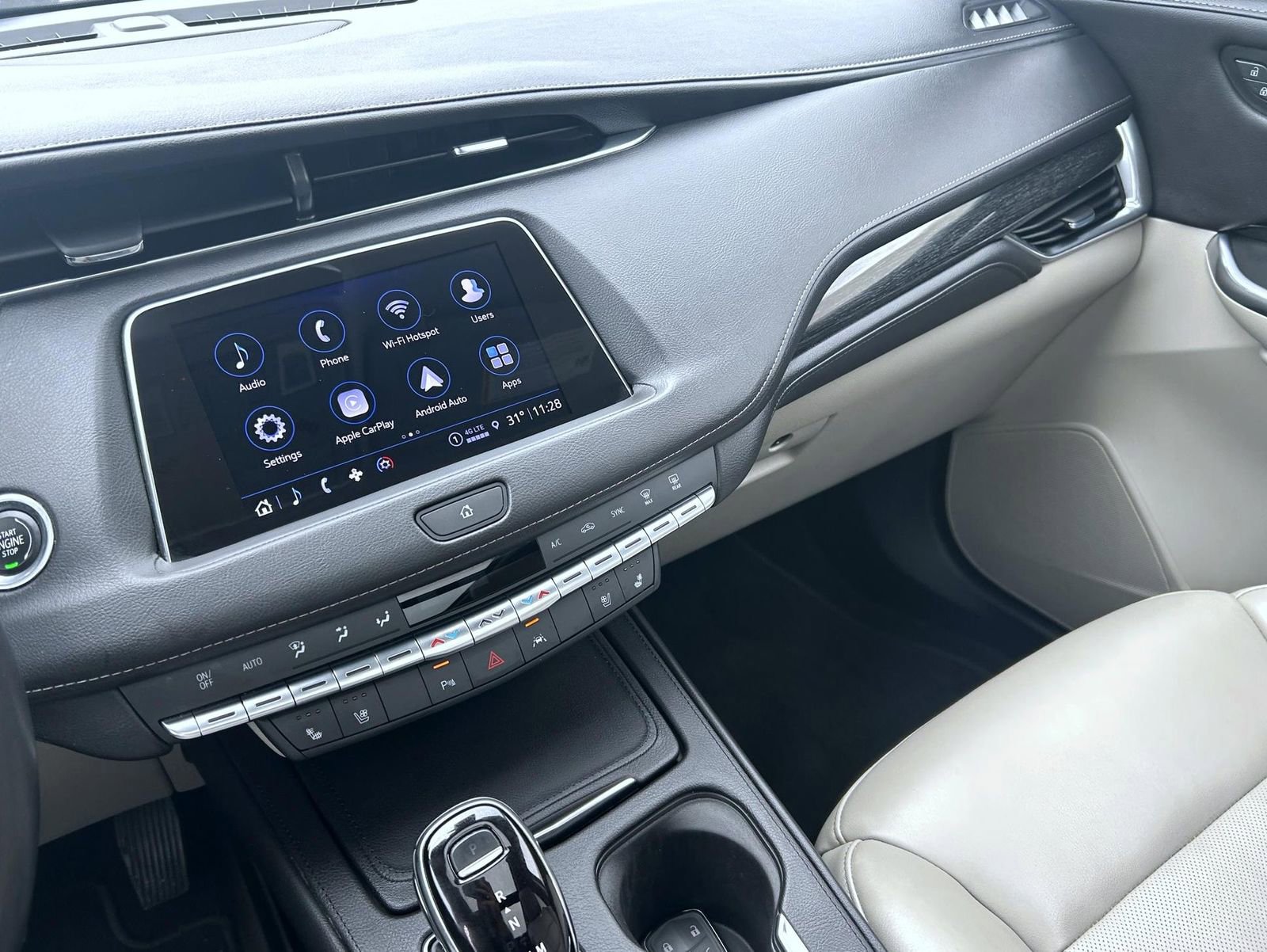 Certified 2023 Cadillac XT4 Premium Luxury image 21