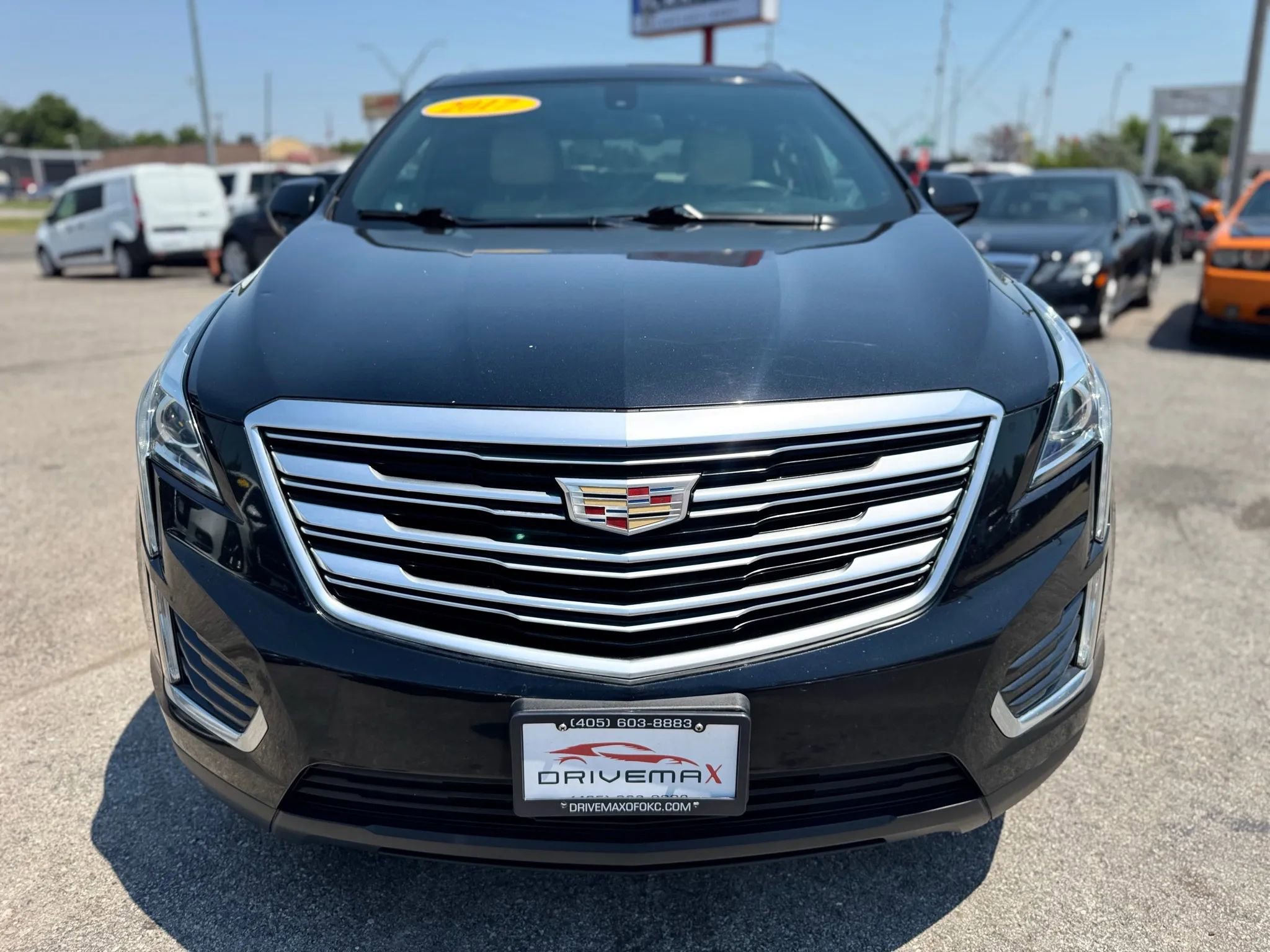 Used 2017 Cadillac XT5 Sport Utility 4D FWD image 8